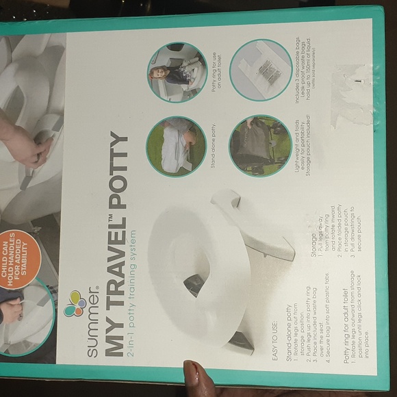 Summer My Travel Potty Deluxe 2-in-1 Foldable Travel Potty w Storage Pouch - Picture 6 of 8